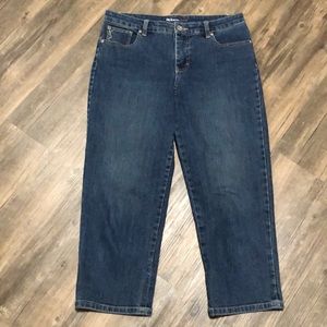 Style & Co Capris Pants Denim SZ 8 Like New!